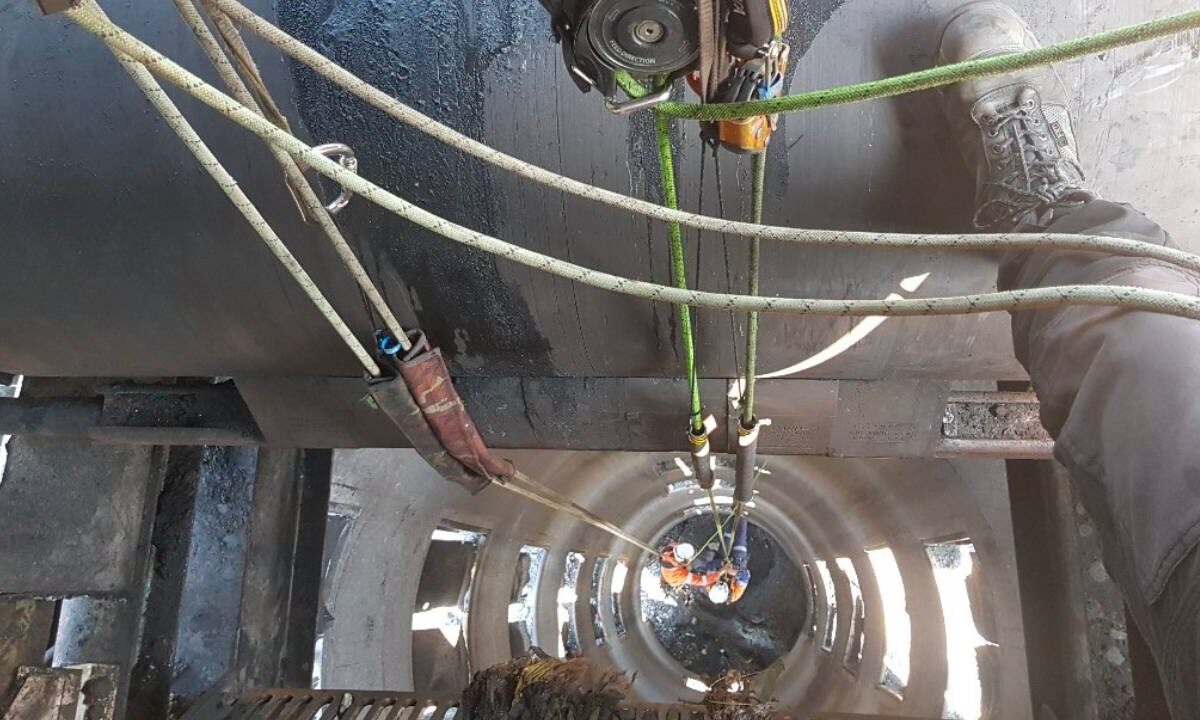 11020 - South32 -Dendrobium Mine - Inspection - Taking the engineer on a trip